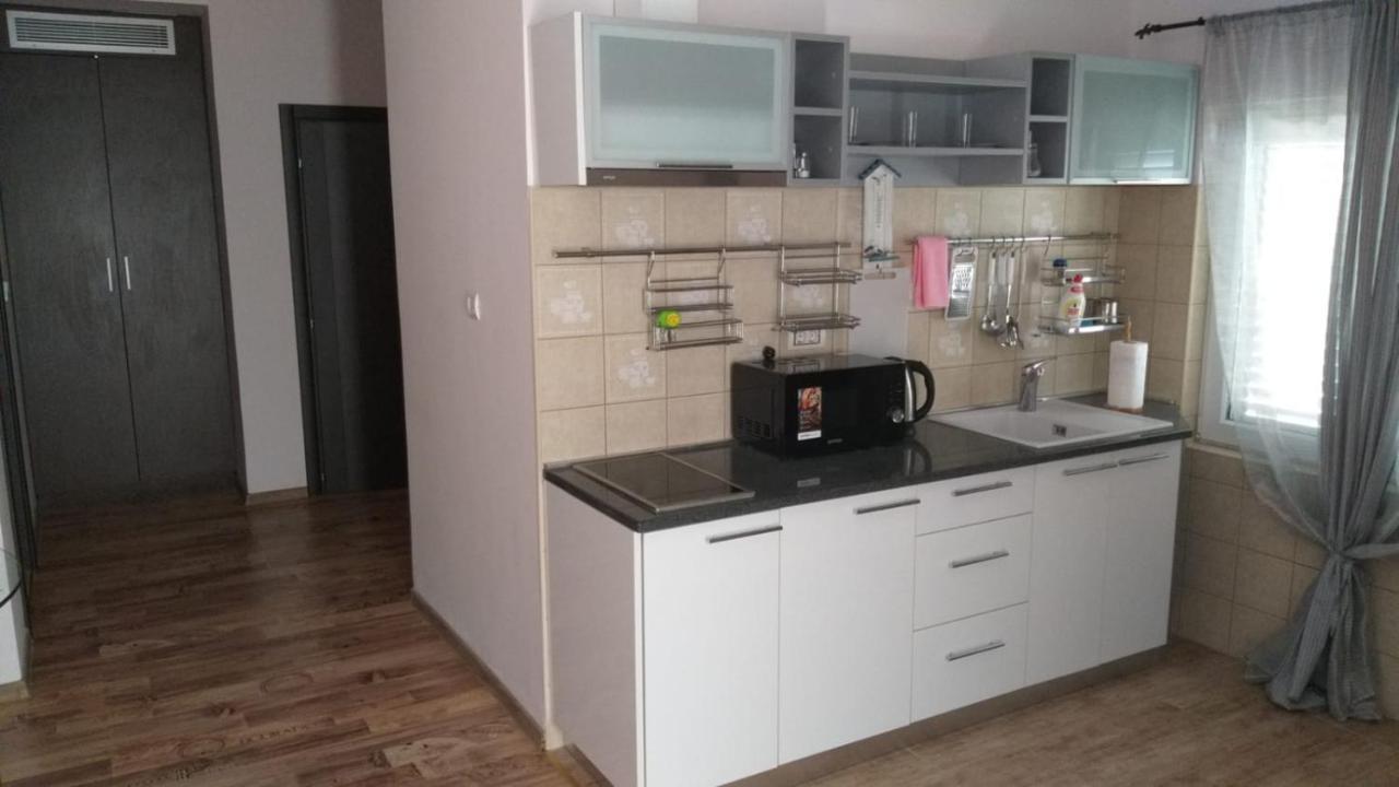 Kuti Villa, Pool And Relax For 12 Persons מראה חיצוני תמונה