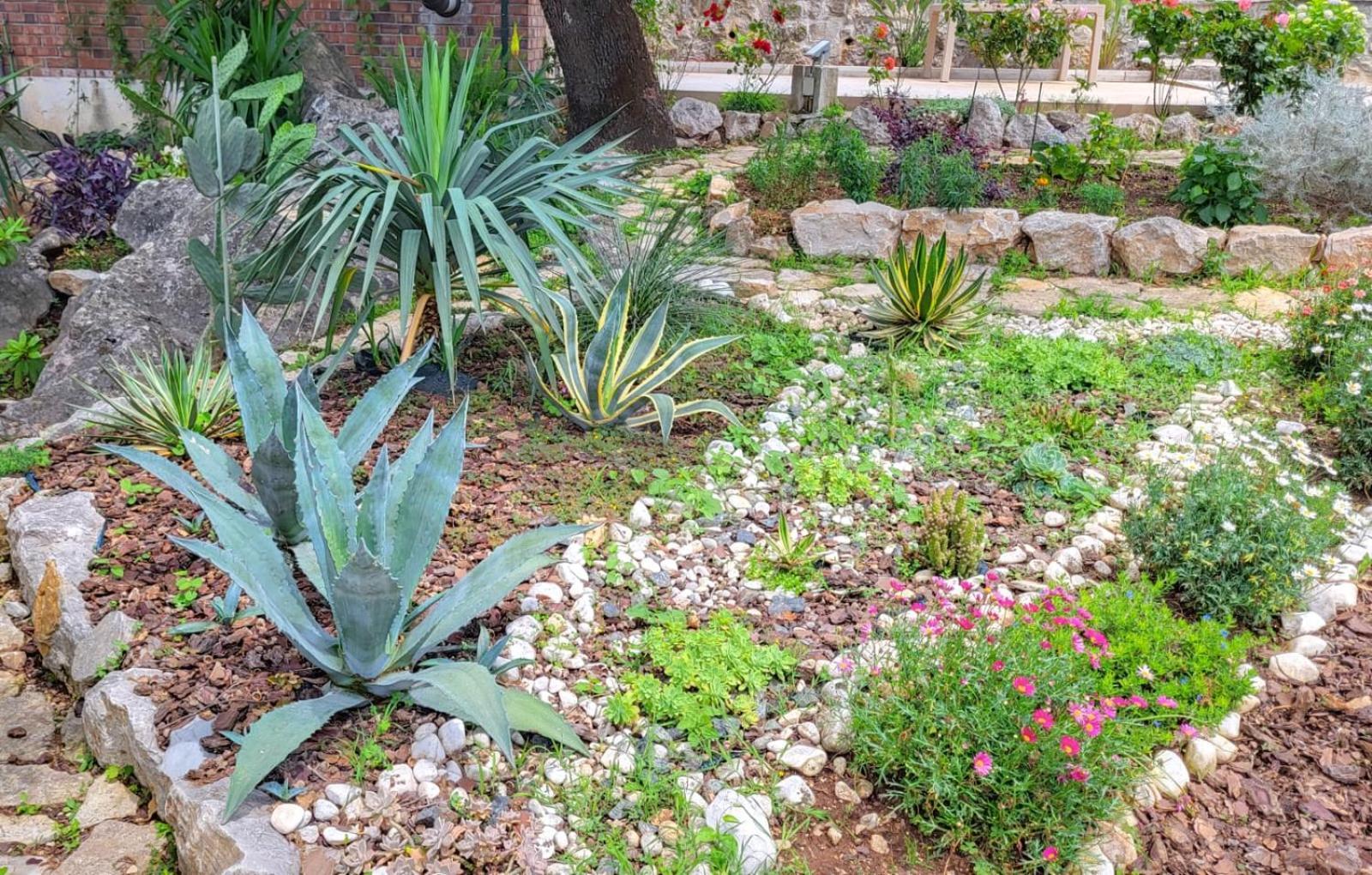 Kuti Villa, Pool And Relax For 12 Persons מראה חיצוני תמונה